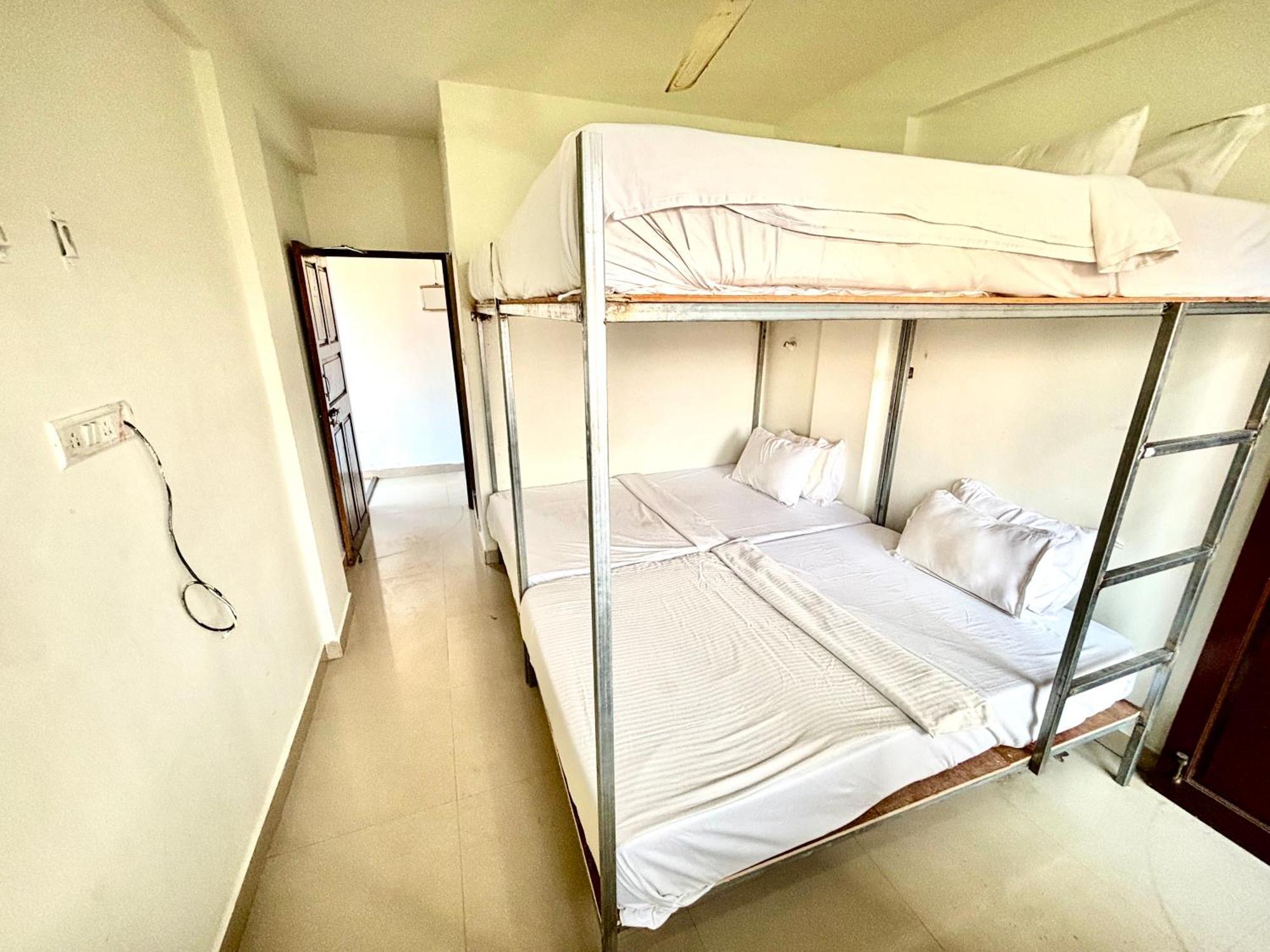 Mehar Rooms Baga Extérieur photo